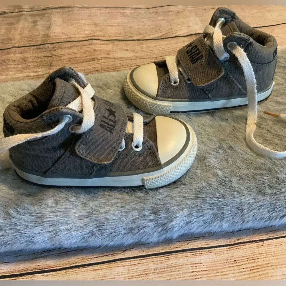 Converse Chuck Taylor All Star Malden Street High Top Kids Gray Sneakers Size 5